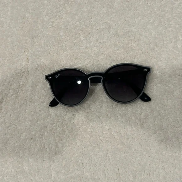 Rayban unisex sunglasses - Picture 2 of 3